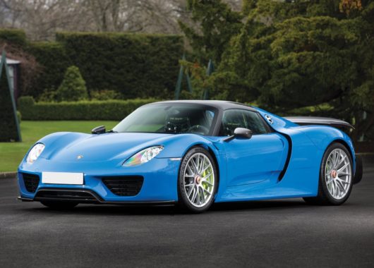 Arrow Blue Porsche 918 Spyder